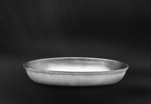 Oval pewter basin - Basin handmade in Italy - Italian pewter basin (Art.564)