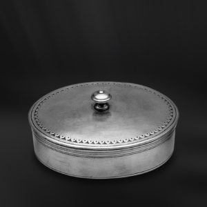 Oval pewter box - Oval box handmade in Italy - Italian pewter oval box (Art.616)