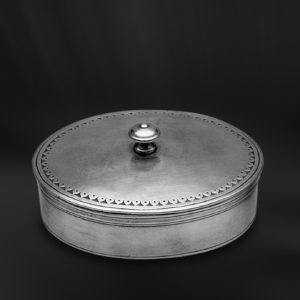 Oval pewter box - Oval box handmade in Italy - Italian pewter oval box (Art.617)