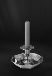 Octagonal pewter candle holder with handle - Candle holder handmade in Italy - Italian pewter candle holder (Art.211)