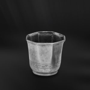 Octagonal pewter whisky cup - Whisky cup handmade in Italy - Italian pewter whisky cup (Art.319)