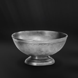 Footed pewter bowl - Footed bowl handmade in Italy - Italian pewter footed bowl (Art.426)