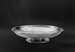 Small pewter dessert stand - Dessert stand handmade in Italy - Italian pewter fruit stand (Art.522)