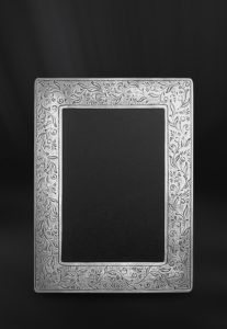 Rectangle pewter photo frame - Rectangular photo frame handmade in Italy - Italian pewter picture frame (Art.749)