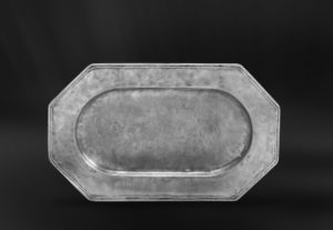 Small octagonal pewter tray - Tray handmade in Italy - Italian pewter tray (Art.285)