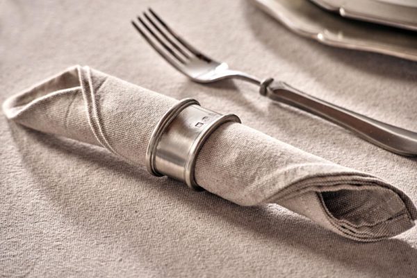 Oval pewter napkin rings - Italian pewter tableware (552)
