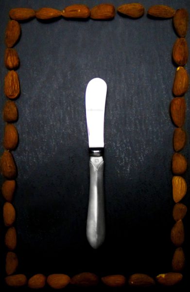 Pewter butter knife (710.5)