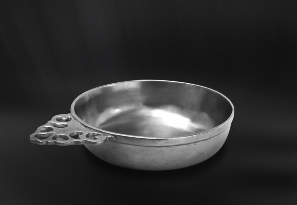 Pewter bowl with handle - Bowl handmade in Italy - Italian pewter bowl (Art.124)