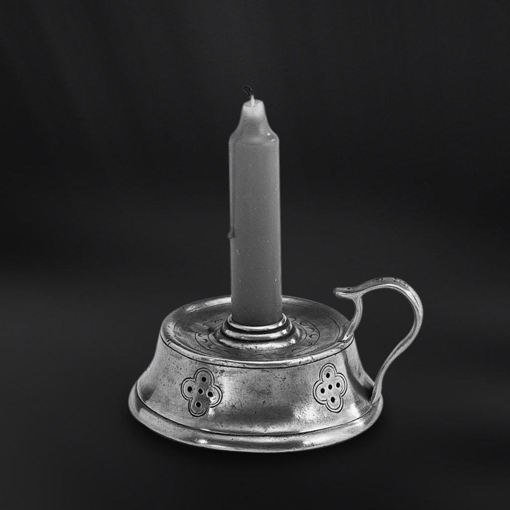 https://pewter-gt.com/wp-content/uploads/2016/07/candle-holder-handle-pewter-handmade-italy-italian-353-1024x1024.jpg