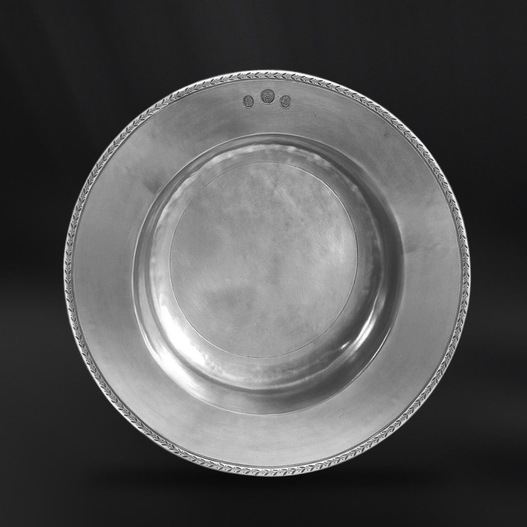 large-deep-pewter-platter-italian-pewter-tableware