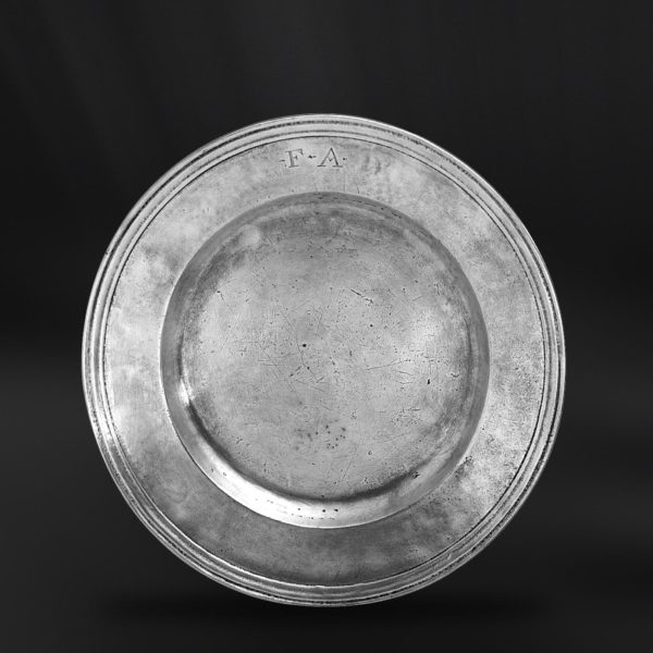 Antique pewter plate - Antique dish handmade in Italy - Italian antique pewter plate (Art.229)