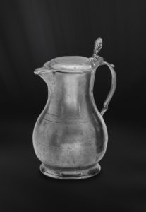 Pewter jug with lid - Pitcher handmade in italy - Italian pewter pitcher (Art.405)
