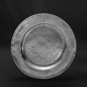 Antique pewter plate - Antique plate handmade in Italy - Italian antique pewter plate (Art.118)