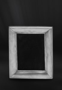 Rectangular pewter photo frame - Rectangular photo frame handmade in Italy - Italian pewter picture frame (Art.555)
