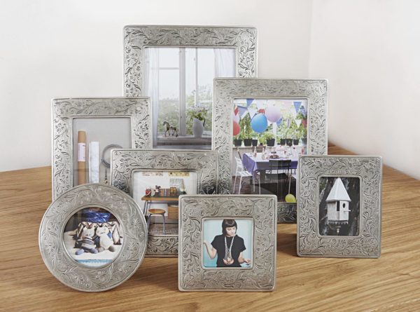 Engraved pewter photo frames - Decorated pewter picture frames (747-748-749-750-751-752-753)